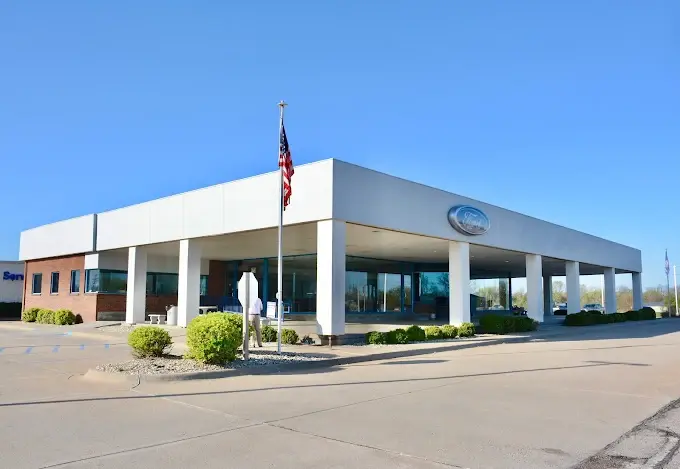 Dealership gallery photo 2